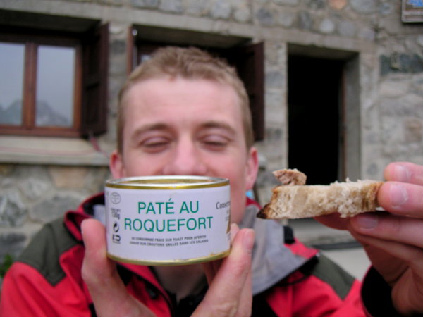 L'ignoble paté au Roquefort ! Totalement imangeable !