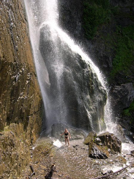 Solenne sous la chute