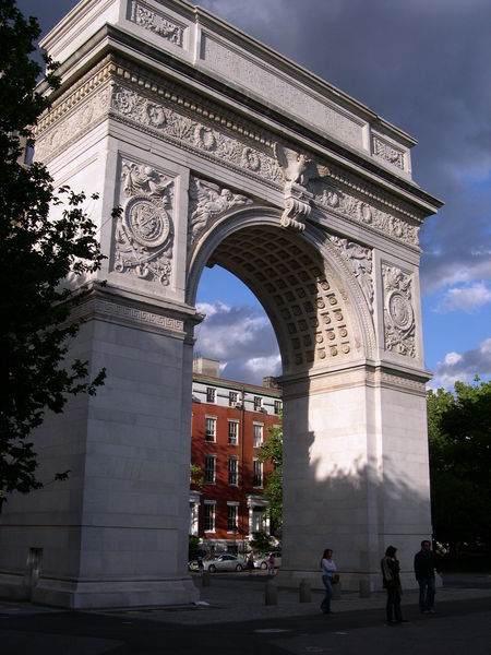 Washington Centennial Memorial Arch