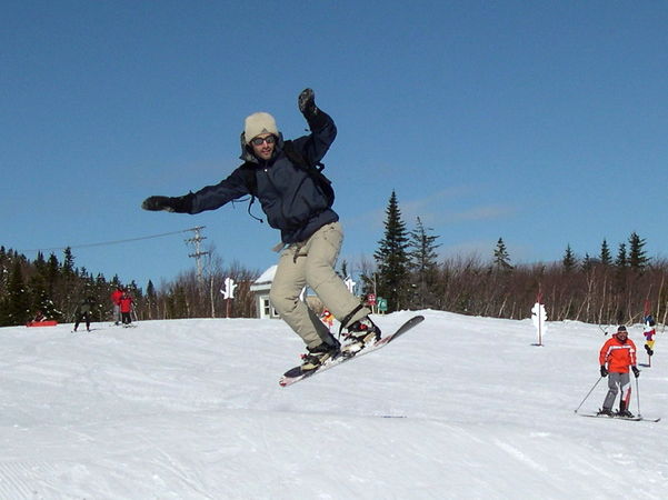 Benoit s'essaye au saut